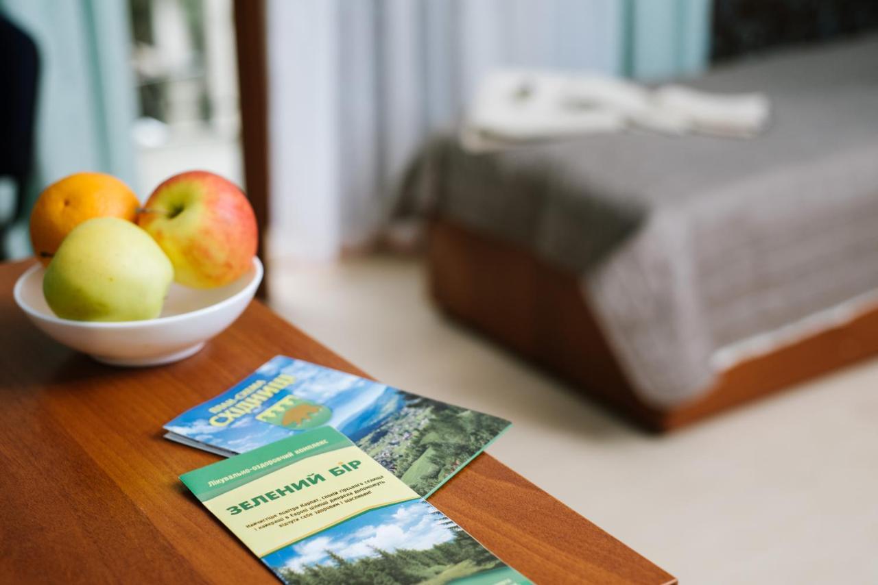 Zelenyy Bir Hotell Skhidnytsia Eksteriør bilde